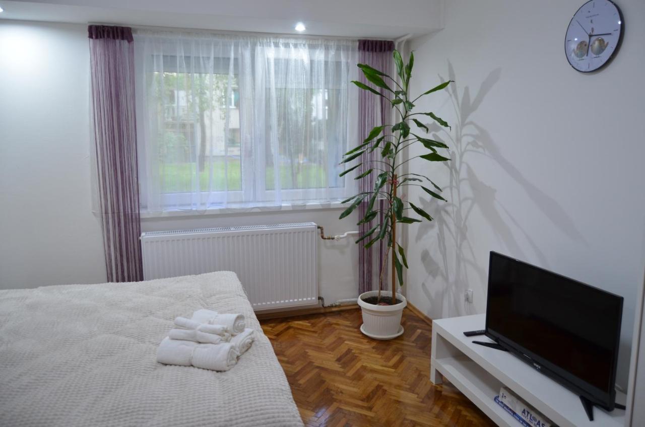 Mikmari Apartman Subotica Eksteriør billede