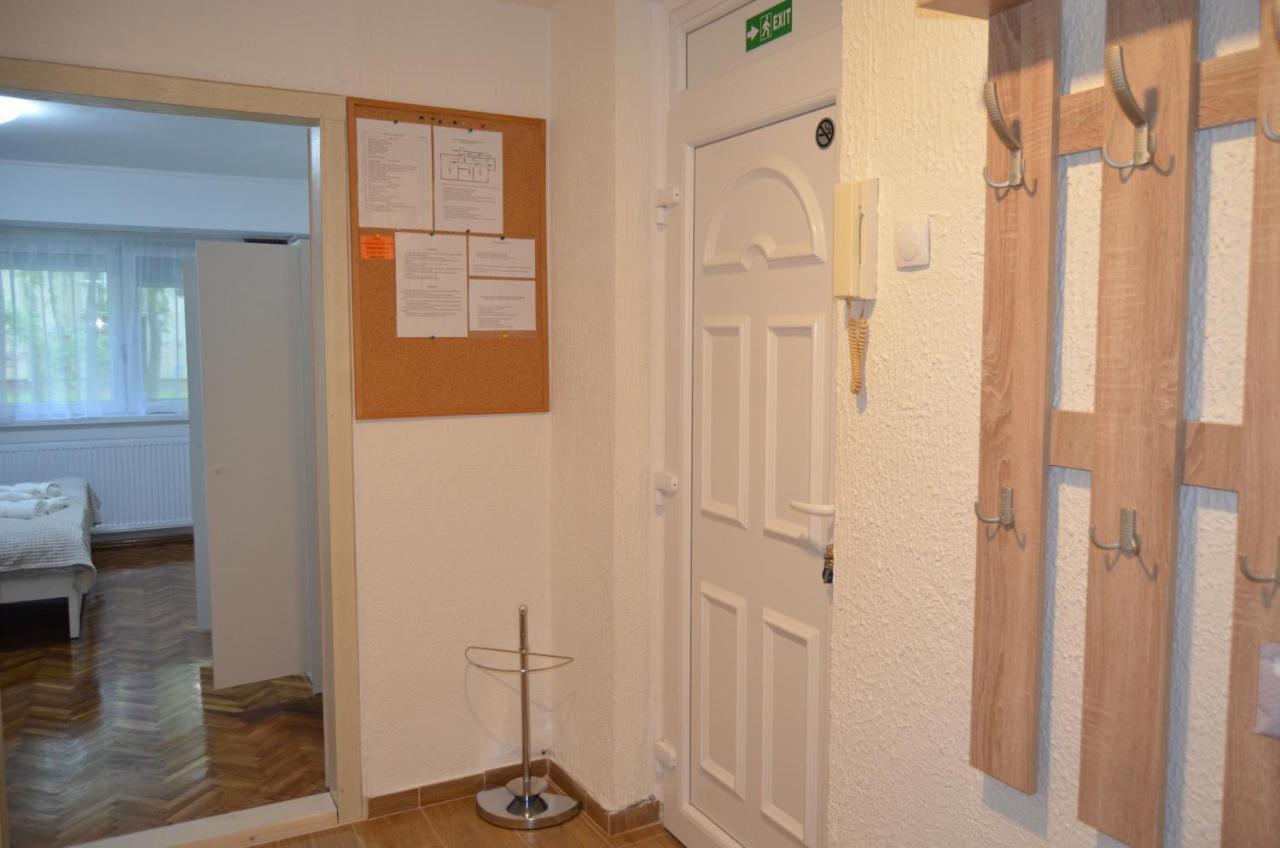 Mikmari Apartman Subotica Eksteriør billede
