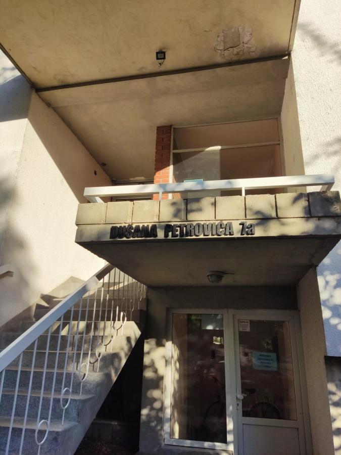 Mikmari Apartman Subotica Eksteriør billede
